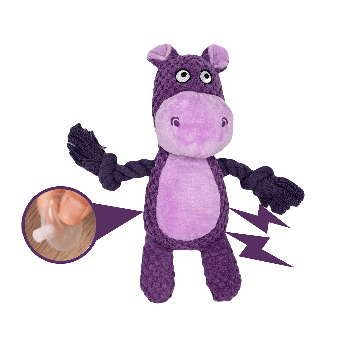 Een paarse pluche nijlpaard-knuffel met flostouwen en een piepje, weergegeven met bliksemschichten, als hondenspeeltje.