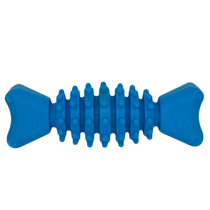 Productbeeld van de Grijpklare Visgraat, een blauw hondenspeeltje met een textuur die speciaal is ontworpen voor kauwplezier.